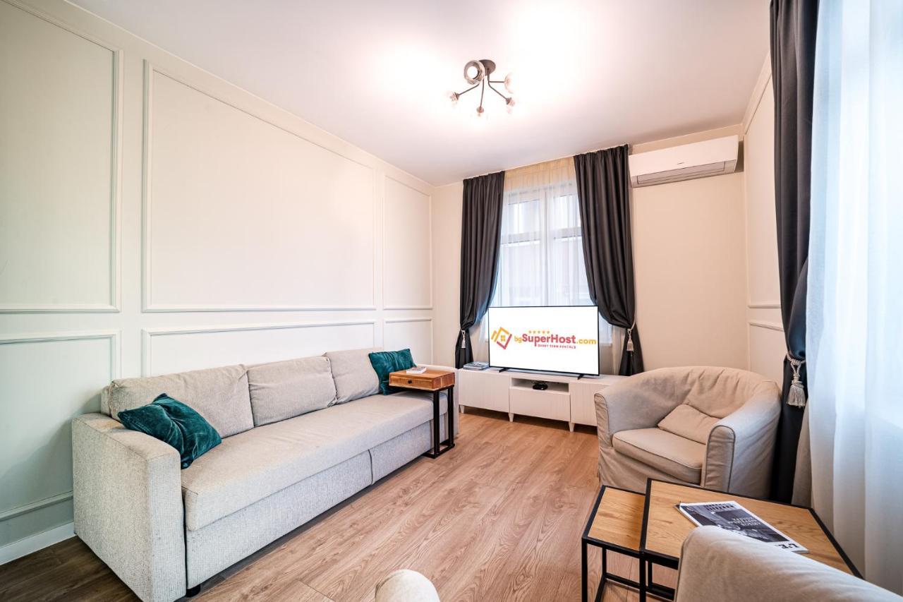 Smart Central Apartment Varna Buitenkant foto