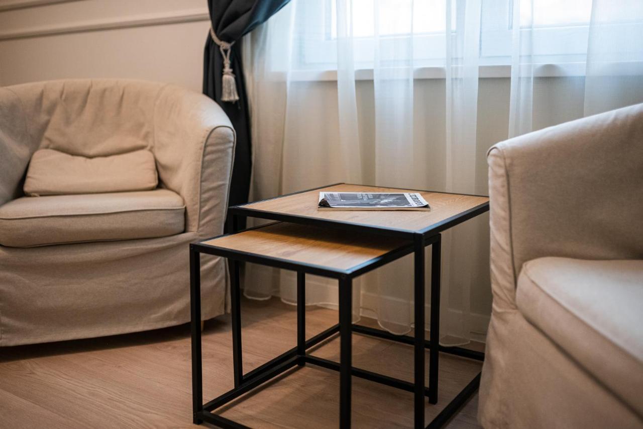Smart Central Apartment Varna Buitenkant foto
